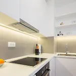 Appartement Vjera - Garage And Elevator *